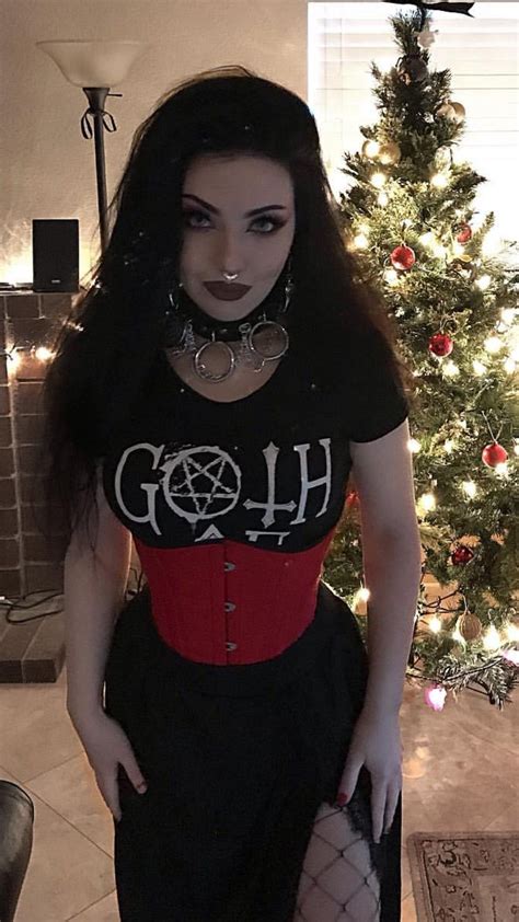 Big Ass Goth Porn Videos 